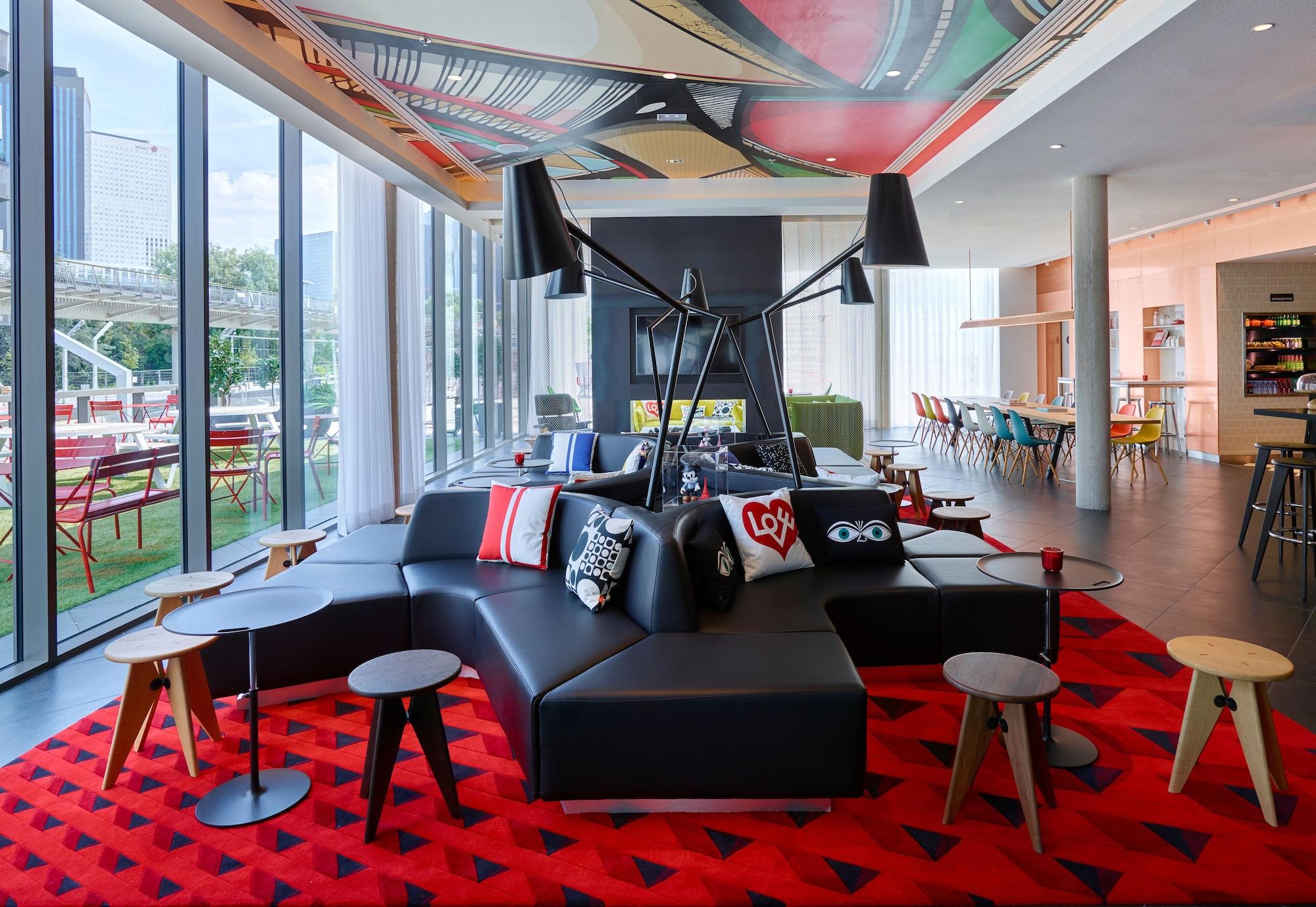 citizenM Paris La Défense Hotel Nanterre Buitenkant foto